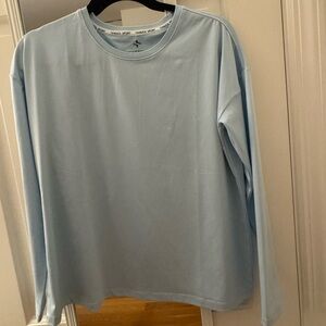 Tuckernuck Tnuck Sport Women’s long sleeve performance top in sky blue